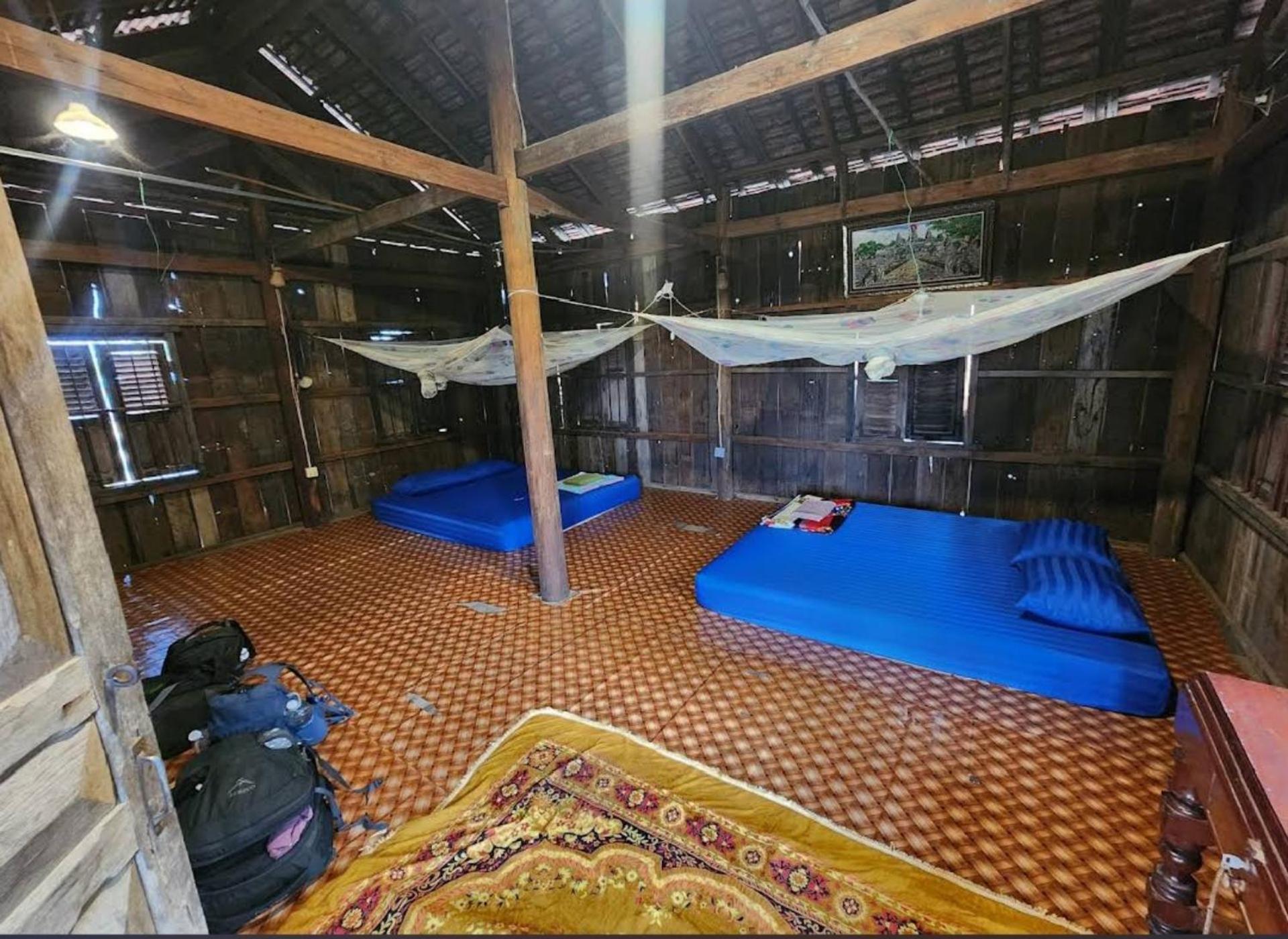 Family Batcave Homestay Battambang Luaran gambar