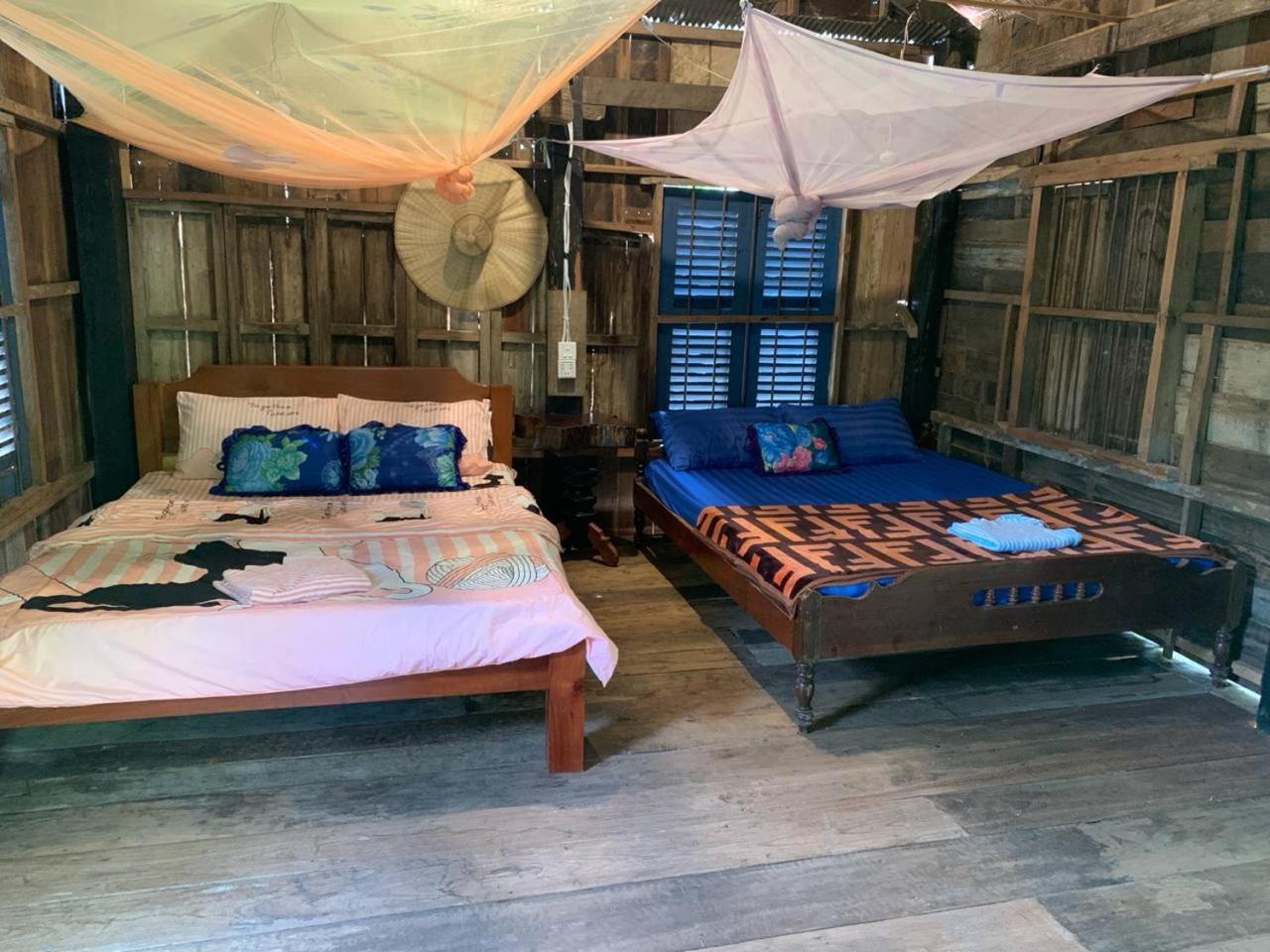 Family Batcave Homestay Battambang Luaran gambar
