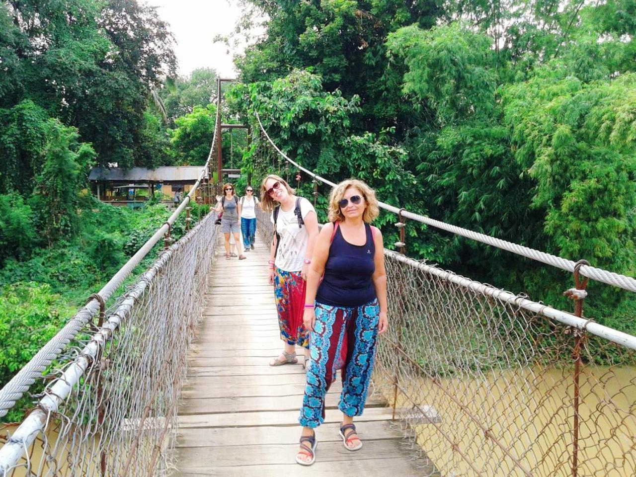 Family Batcave Homestay Battambang Luaran gambar