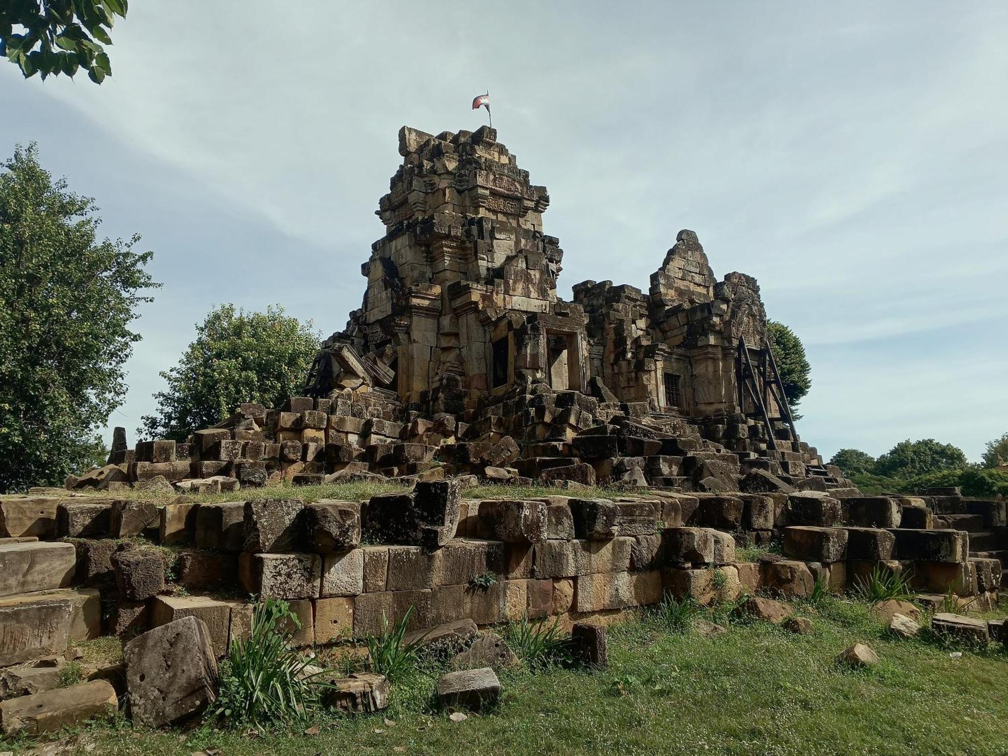 Family Batcave Homestay Battambang Luaran gambar